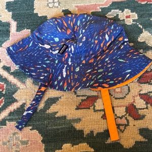 Patagonia 5t sun hat with Velcro chin strap